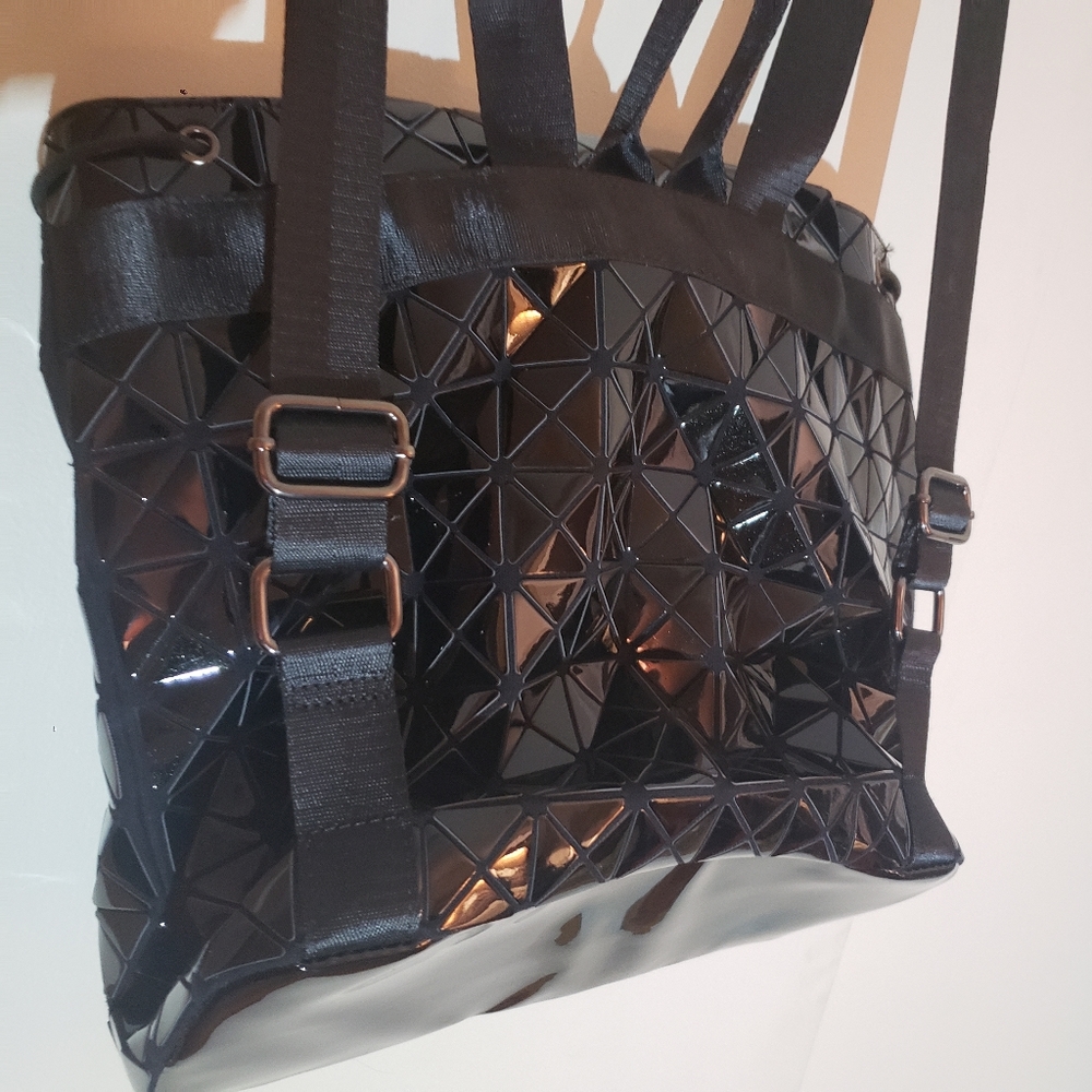 Geometric Holographic Backpack - Picture 4 of 5